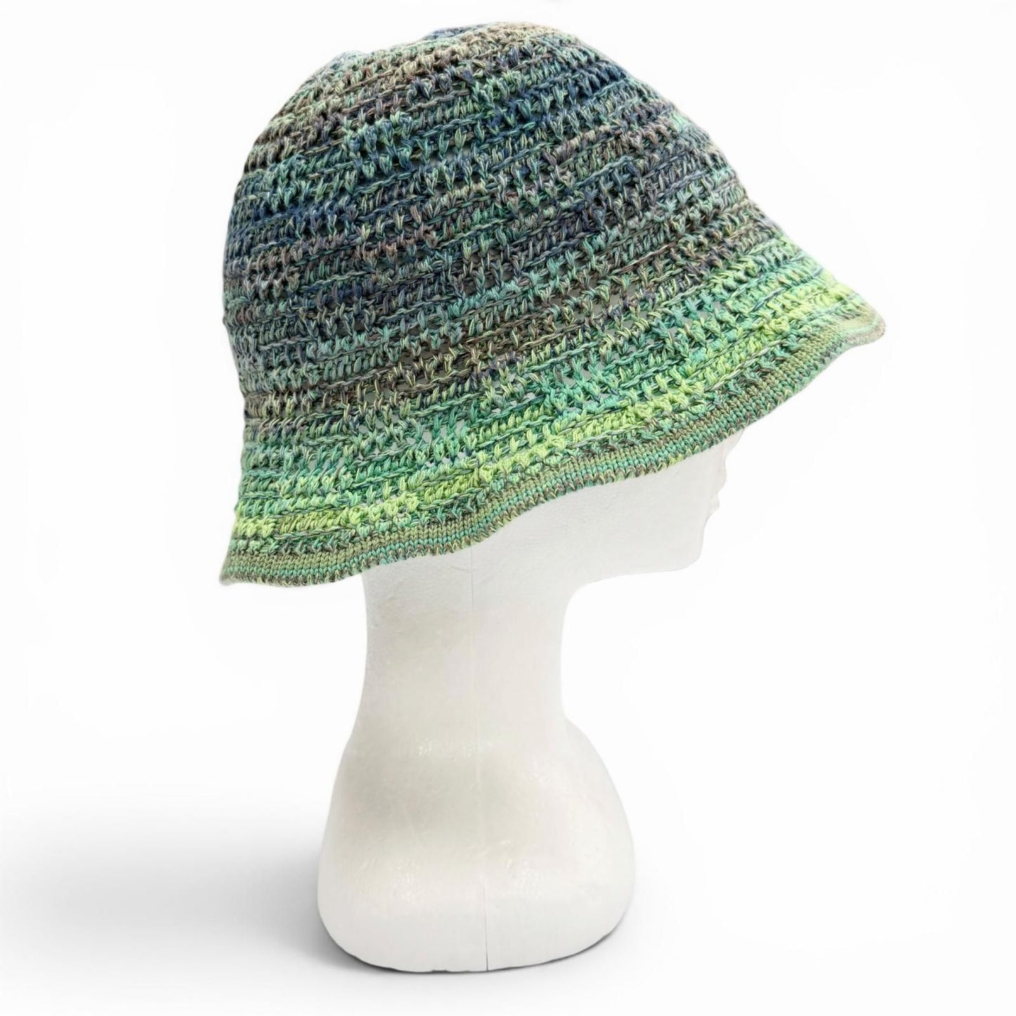 Louis Vuitton Crochet Hat Damier Palm Tree Gradient Signature Patch Hat Green — view 5