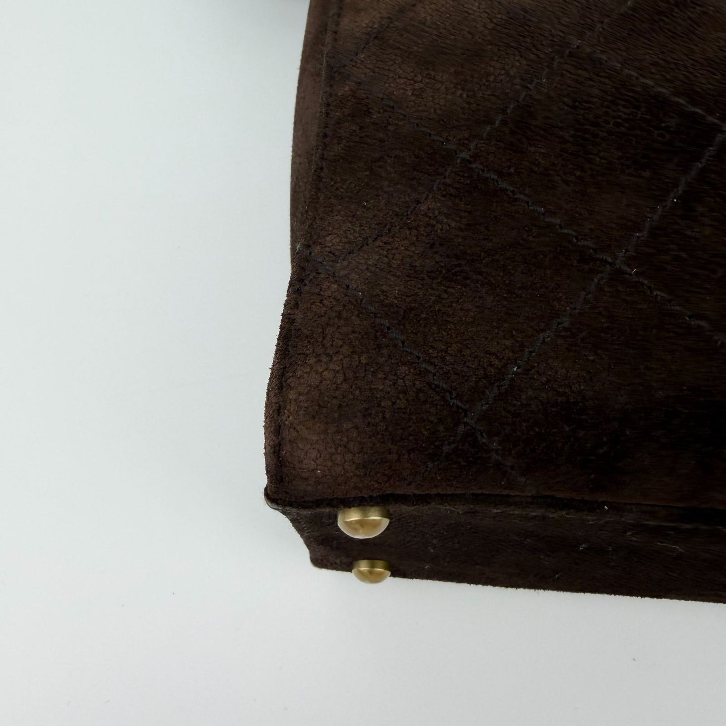 Chanel CC Logo Quilted Shoulder Bag Brown Suede Vintage — view 7