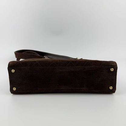 Chanel CC Logo Quilted Shoulder Bag Brown Suede Vintage — view 6