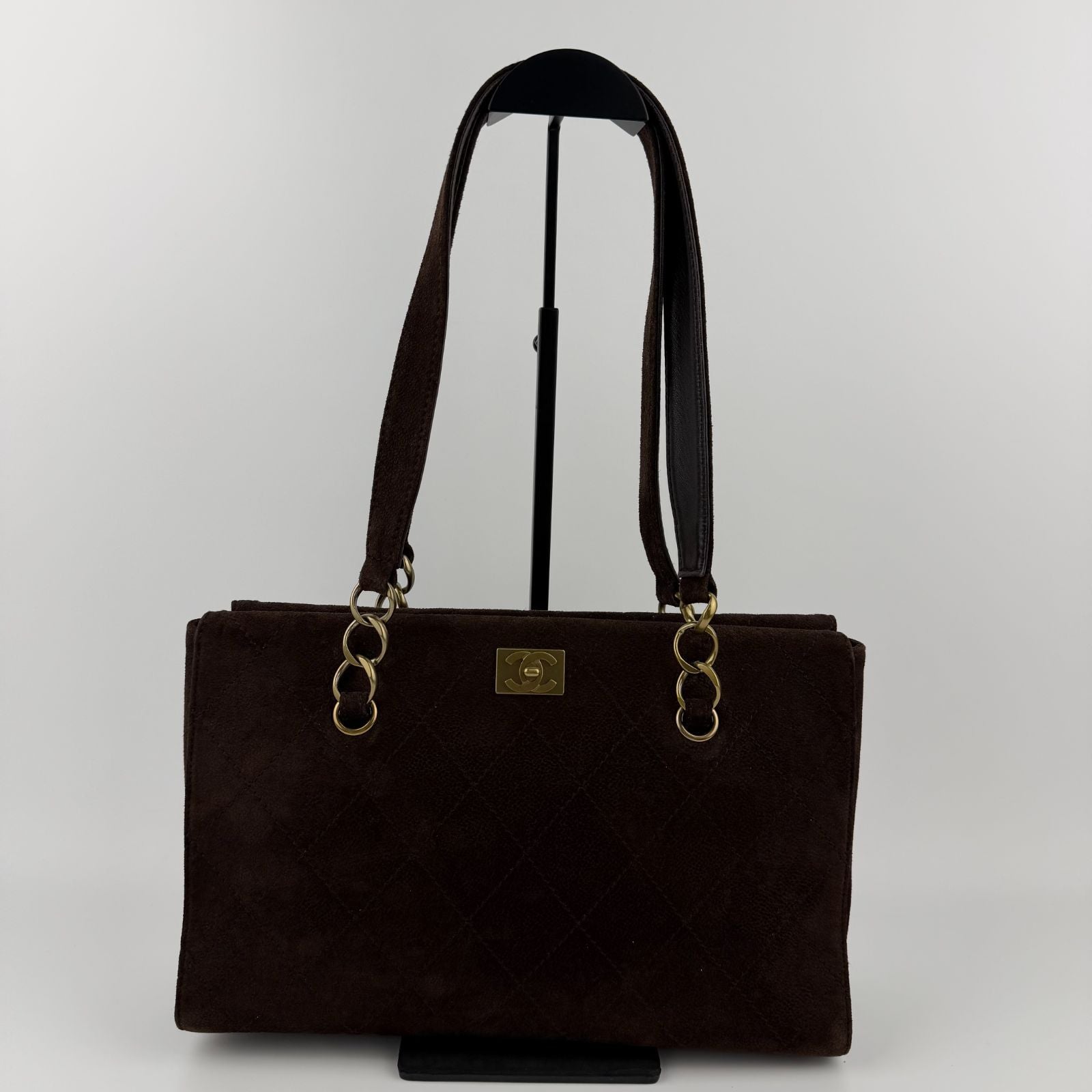 Chanel CC Logo Quilted Shoulder Bag Brown Suede Vintage — view 2