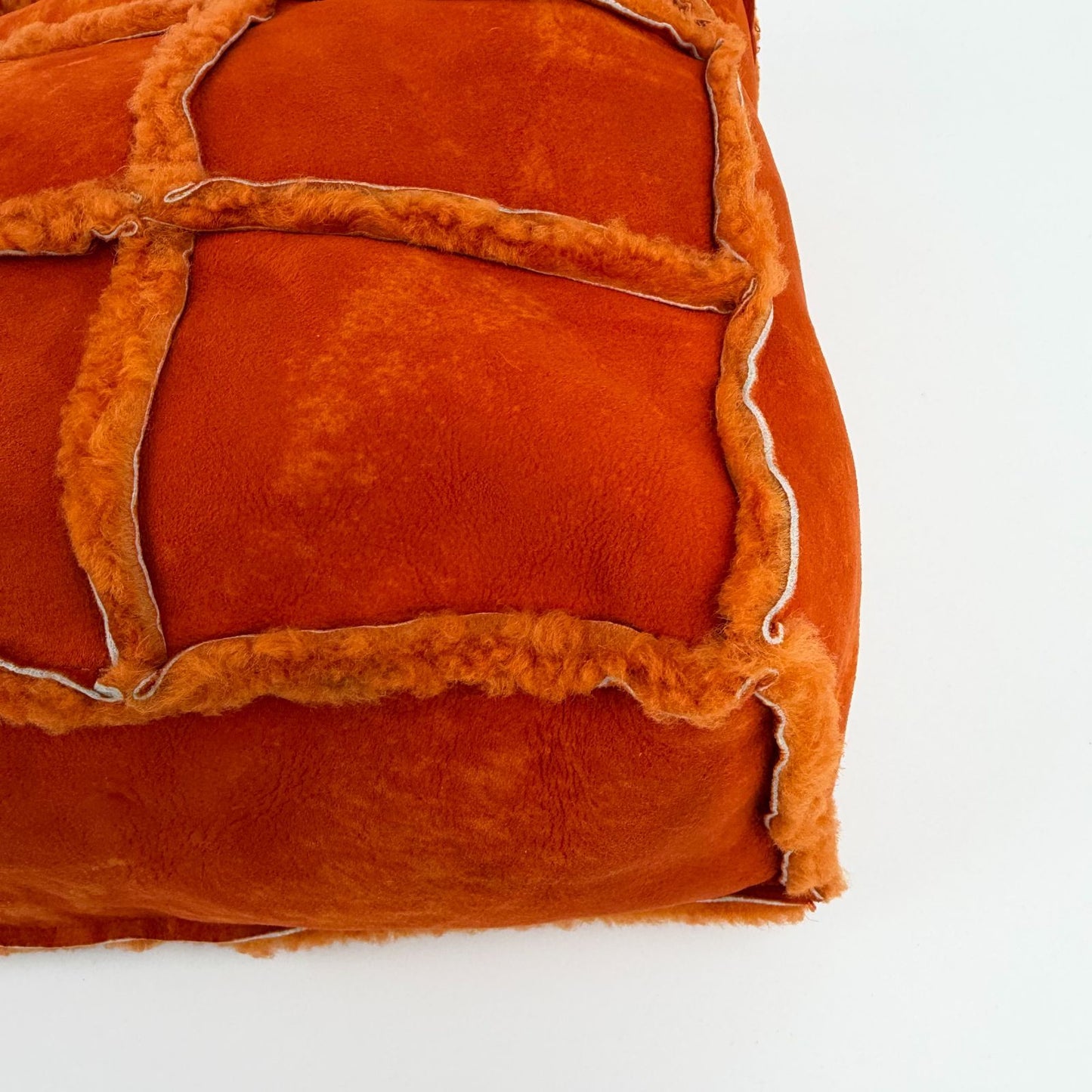 Chanel CC Logo Choco Bar Shoulder Bag Orange Shearling Suede Vintage — view 8
