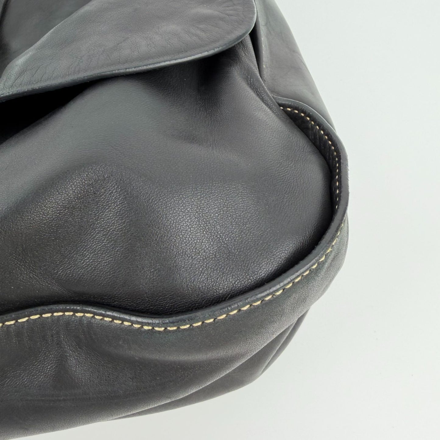 Prada Shoulder Bag Hobo Black Leather Vintage — view 7
