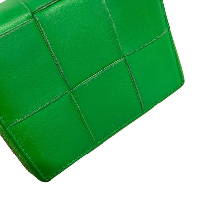 Bottega Veneta Bifold Wallet Cassette Zip Around Green Leather — view 8