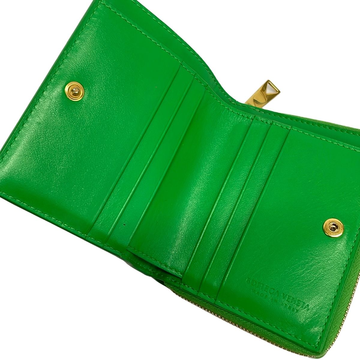 Bottega Veneta Bifold Wallet Cassette Zip Around Green Leather — view 3