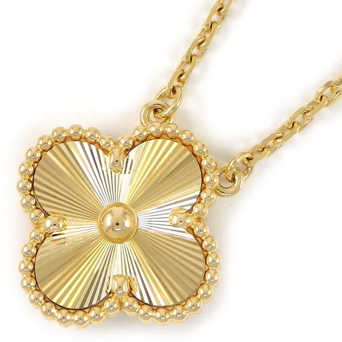 Van Cleef & Arpels Necklace Vintage Alhambra Guilloche 18k Yellow Gold Box Paper
