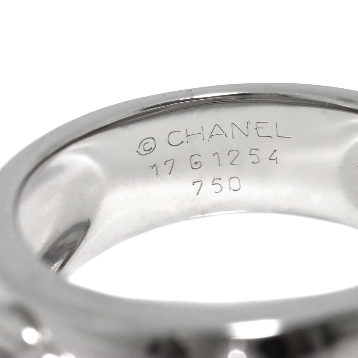Chanel Three Symbols Ring Diamond 18k WG White Gold 750 — view 3