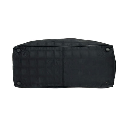 Chanel Tote New Travel Line MM Black Leather — view 5