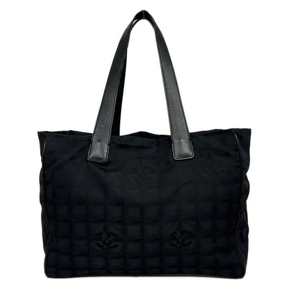 Chanel Tote New Travel Line MM Black Leather — view 3