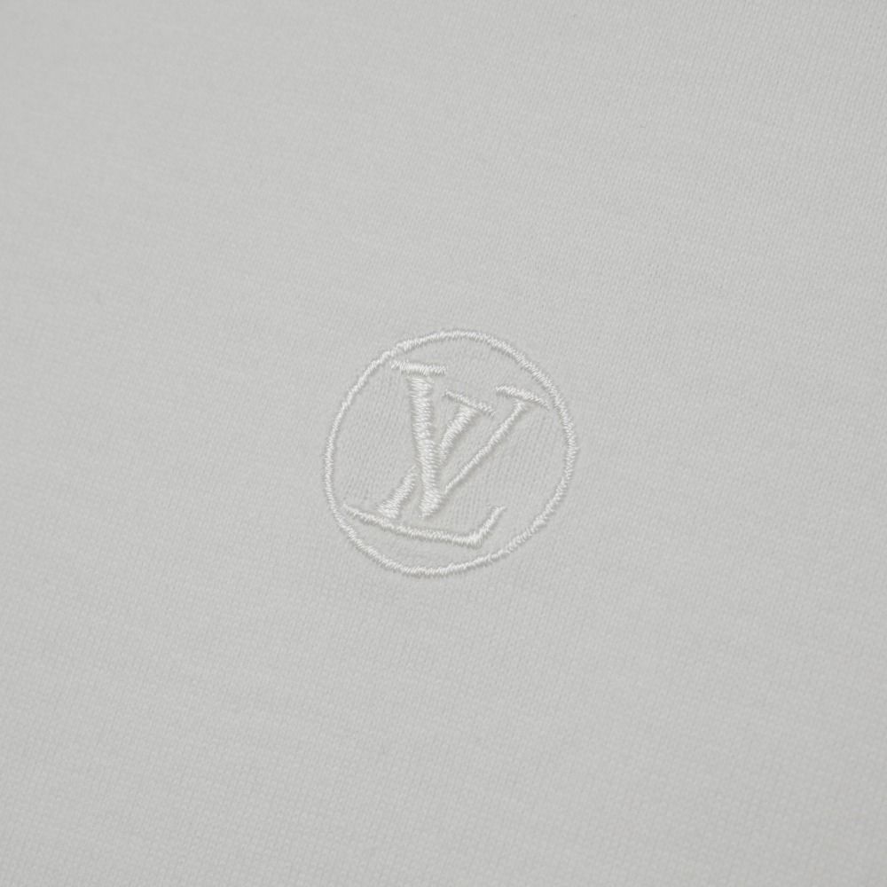Louis Vuitton Short Sleeve T-Shirt M Circle LV Logo — view 2