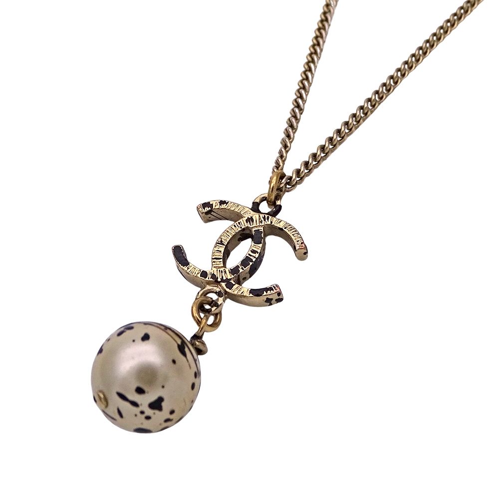 Chanel Necklace Faux Pearl Gold Black Paint CC Logo