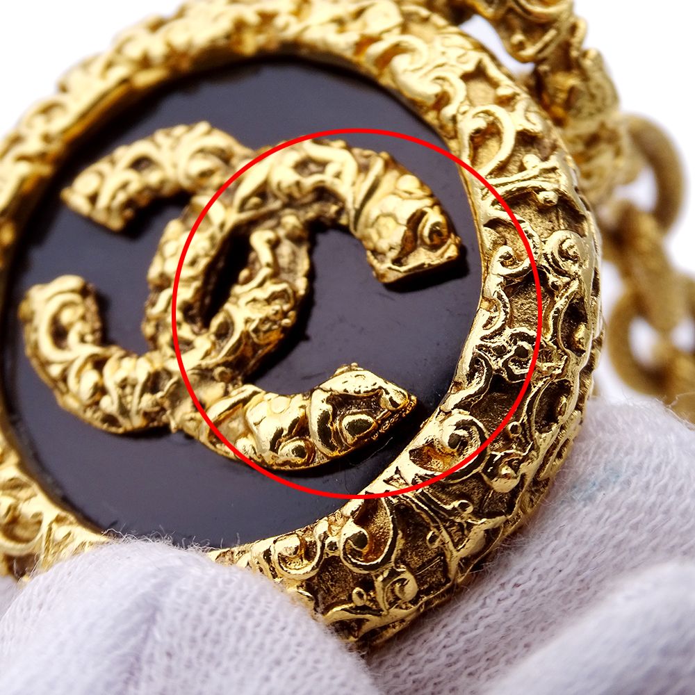 Chanel Necklace Gold Black CC Logo Large — view 8