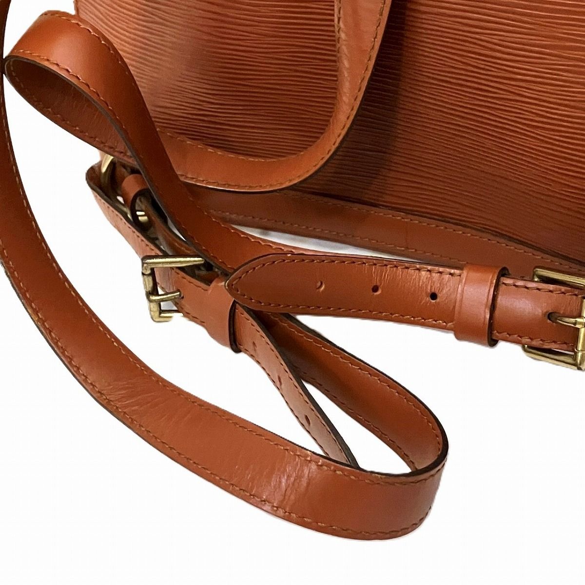Louis Vuitton Gobelins Backpack Epi Leather — view 9