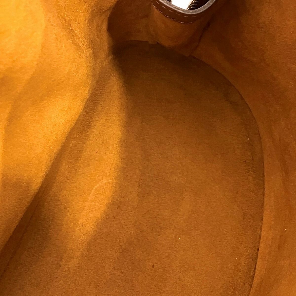 Louis Vuitton Gobelins Backpack Epi Leather — view 6