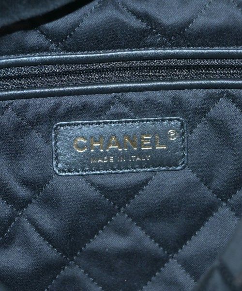 Chanel Shoulder Bag Black — view 5