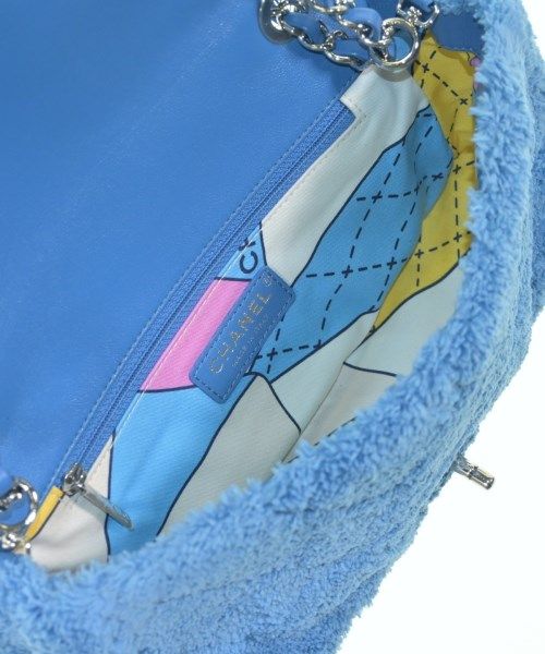 Chanel Shoulder Bag Blue — view 3
