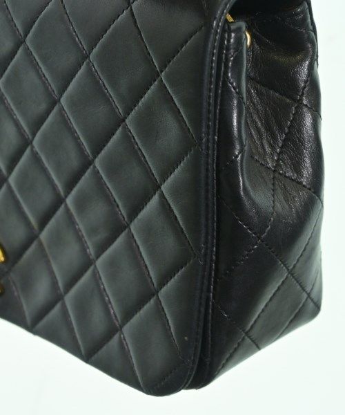 Chanel Shoulder Bag Navy — view 9