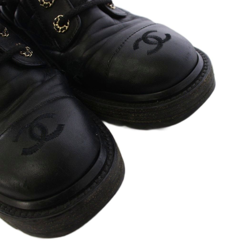 Chanel Short Boots CC Logo Quilted Lace Up Leather 38c Black — view 4