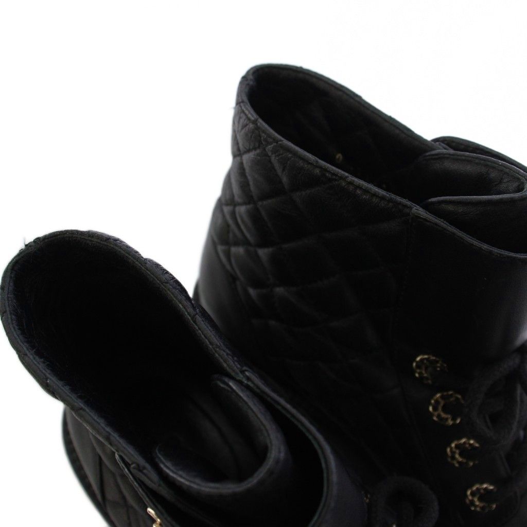 Chanel Short Boots CC Logo Quilted Lace Up Leather 38c Black — view 5