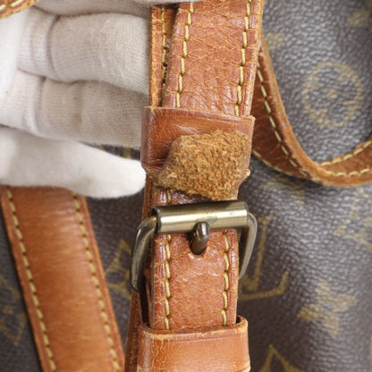 Louis Vuitton Monogram Randonnee GM Leather Shoulder Bag Crossbody — view 9