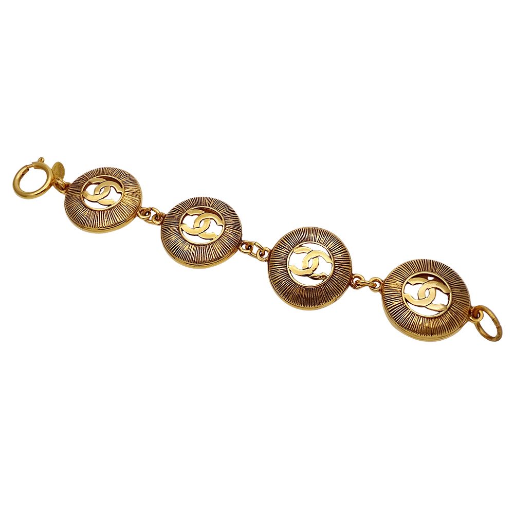 Chanel Bracelet Gold CC Logo Circle Large — view 3