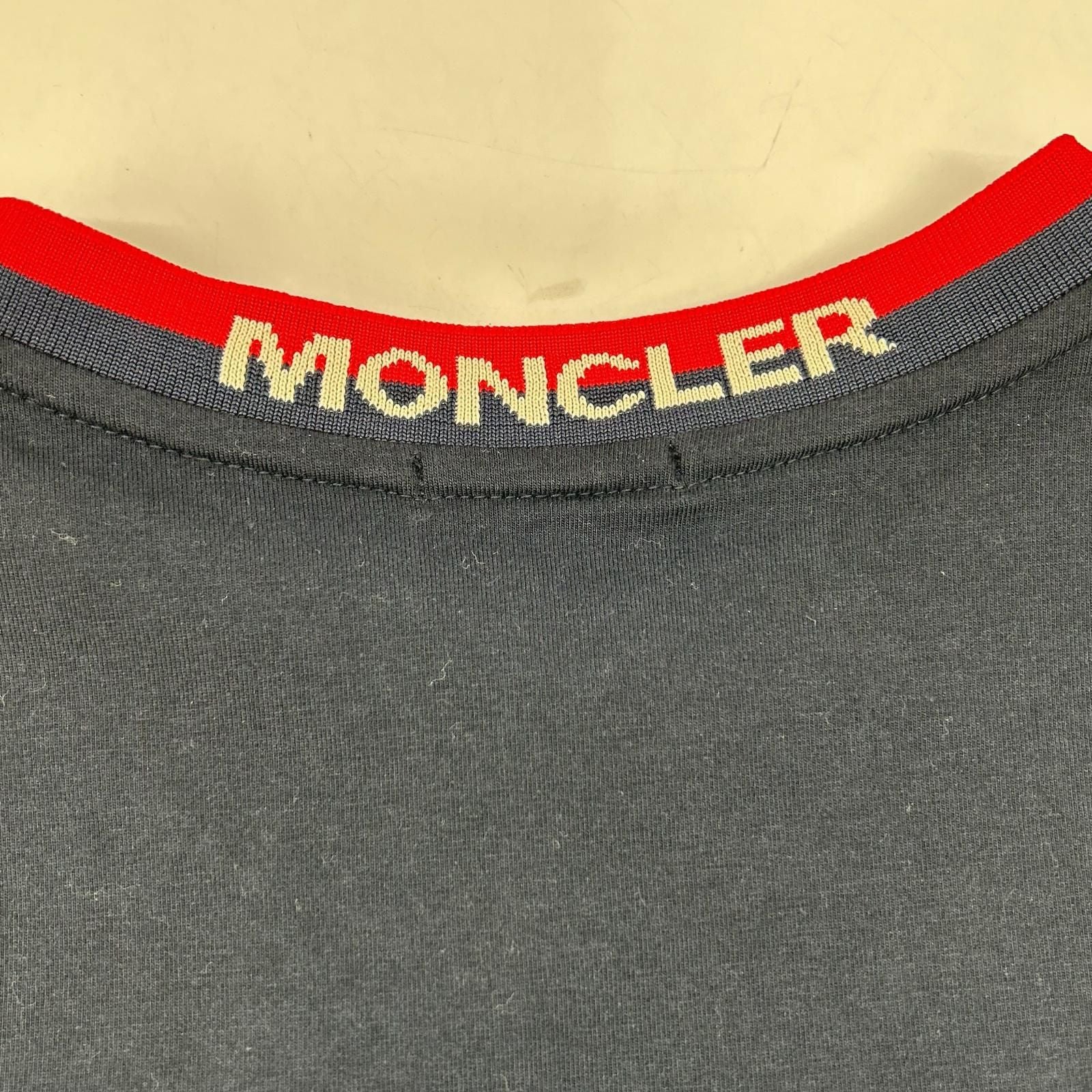Moncler Mon Cles Navy Red Logo Line T-Shirt — view 9