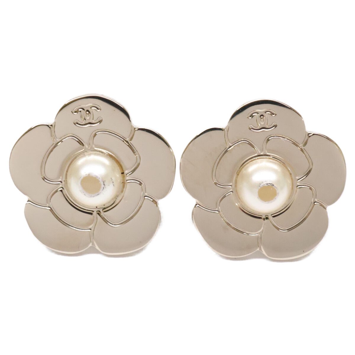 Chanel CC Logo Camellia Motif Imitation Pearl Earring