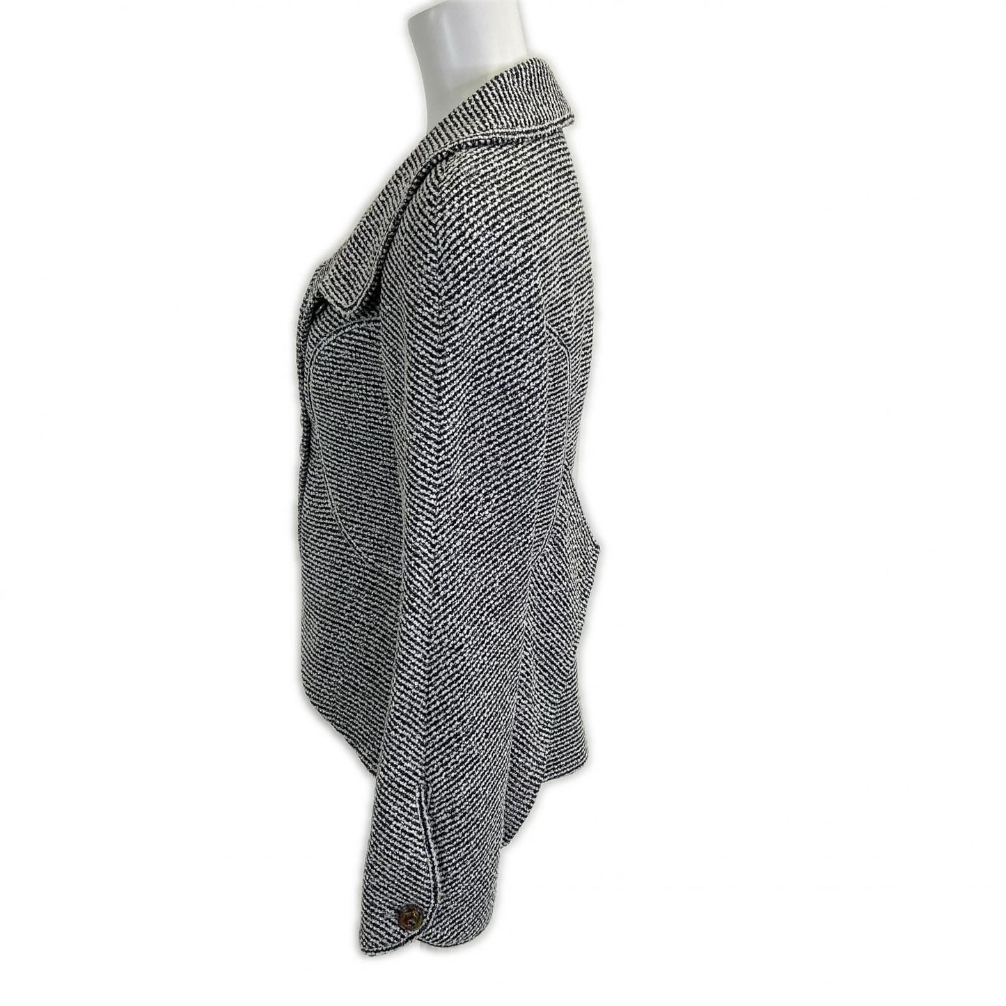 Chanel CC Logo Clear Button Silver Lamette Tweed Short 34 Jacket — view 2