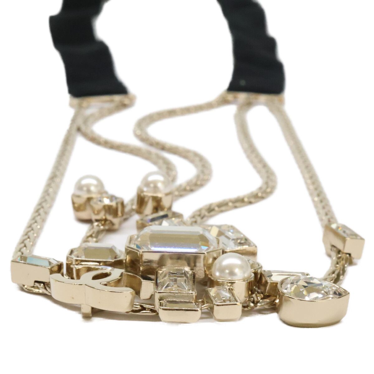 Chanel CC Logo Biju-&pearl Ribbon Choker Necklace — view 4