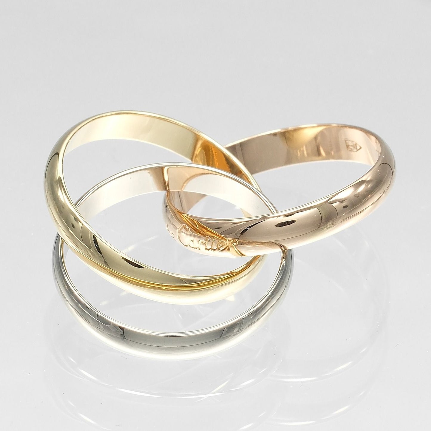 Cartier Trinity mm Band Ring — view 5