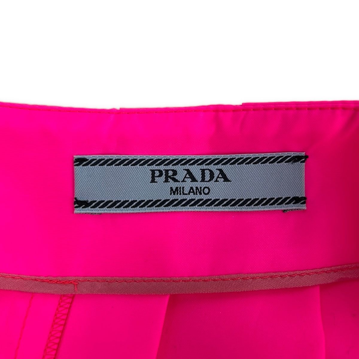 Prada Wrap Skirt 38 S Pink Knee Length Pleats — view 3