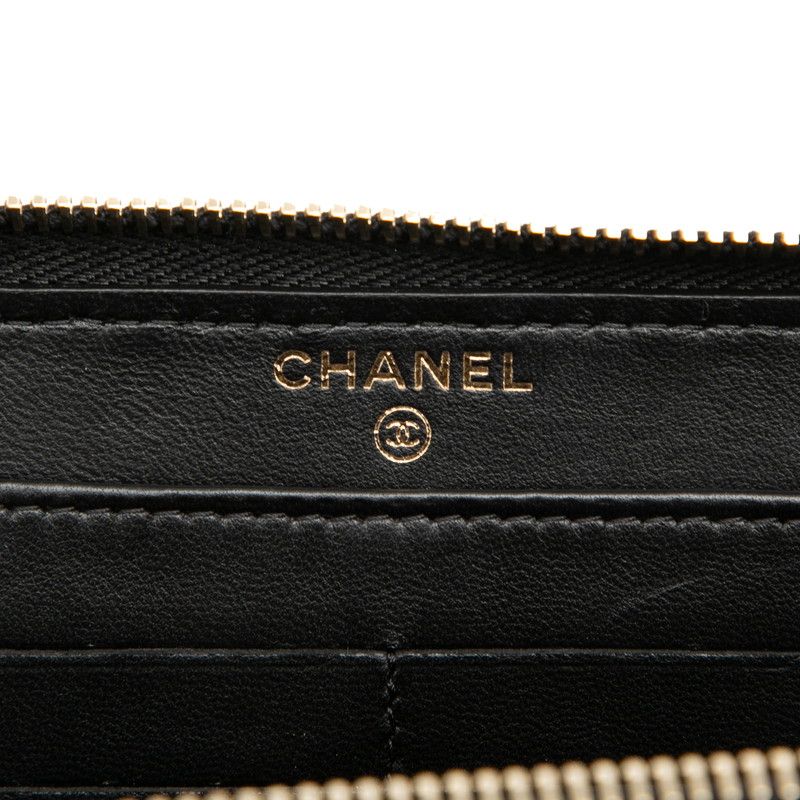 Chanel CC Logo Quilted Zip Around Wallet Black Navy Leather Faux Pearl — view 5