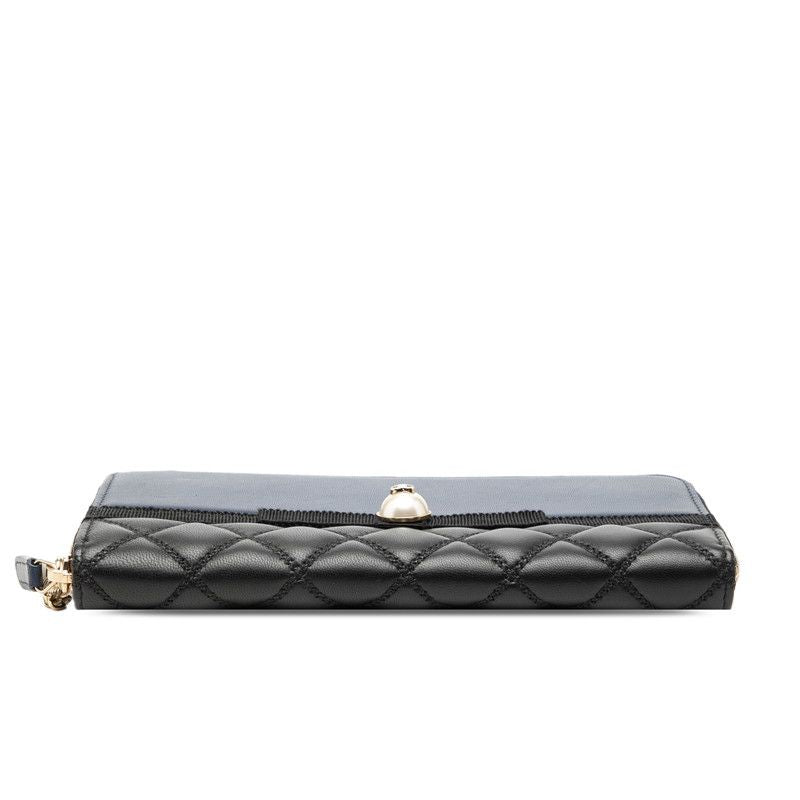 Chanel CC Logo Quilted Zip Around Wallet Black Navy Leather Faux Pearl — view 3