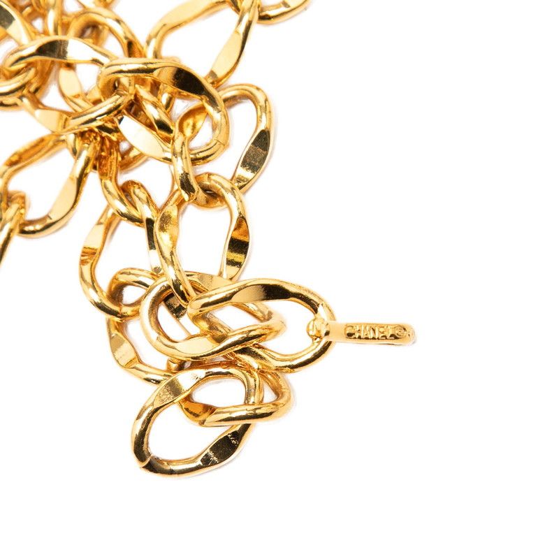 Chanel CC Logo 31 Rue Cambon Chain Belt Gold Plated — view 3