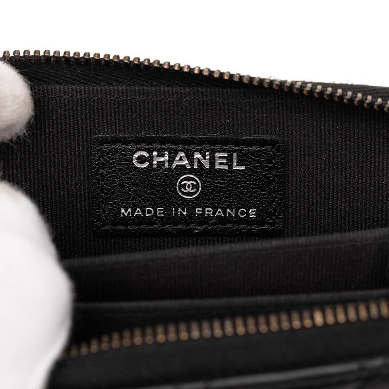 Chanel CC Logo Quilted Card Case Black Lambskin — view 8