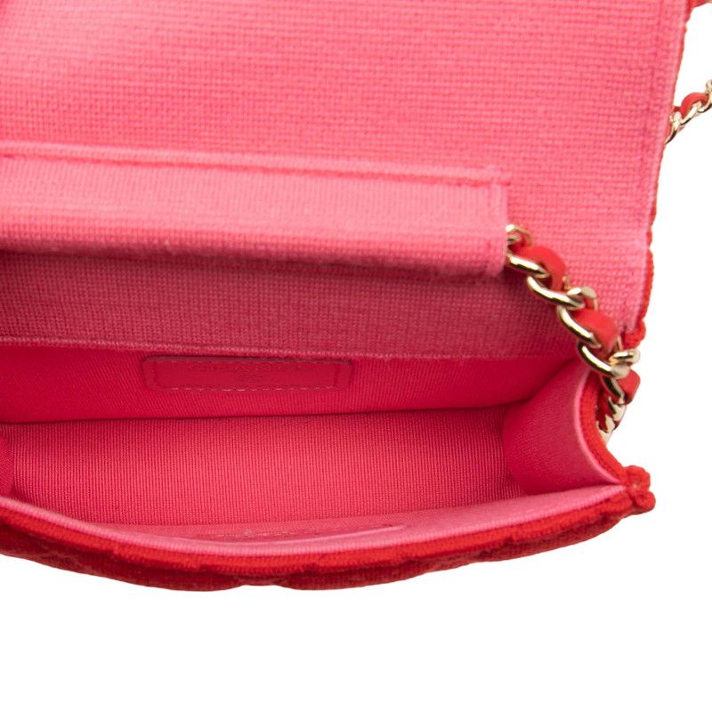 Chanel CC Logo Mini Quilted Crossbody Chain Shoulder Bag Red Cotton — view 4