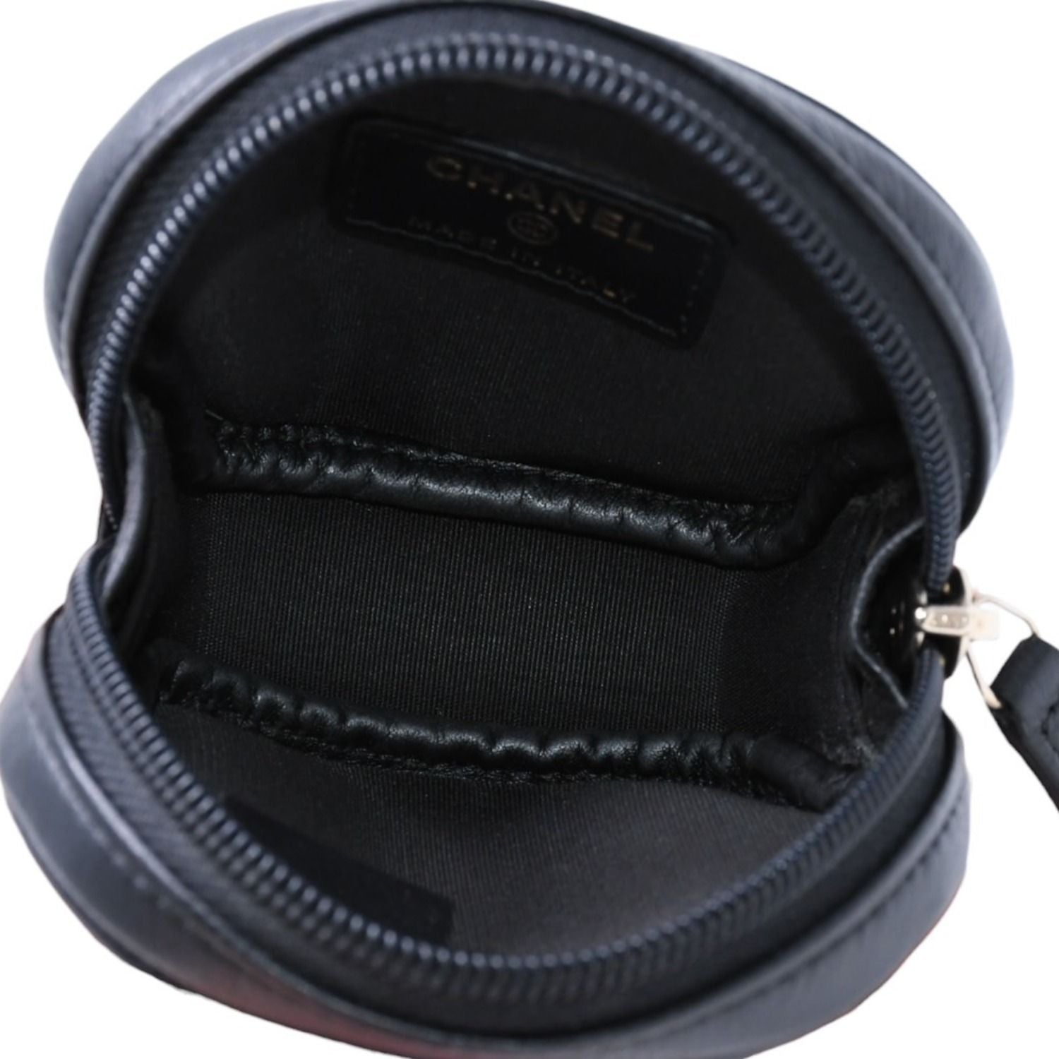 Chanel Coin Purse CC Logo Round Leather Black Gold — view 8