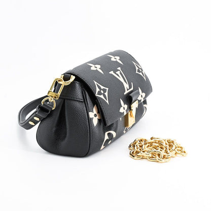 Louis Vuitton Shoulder Bag Favorite — view 2