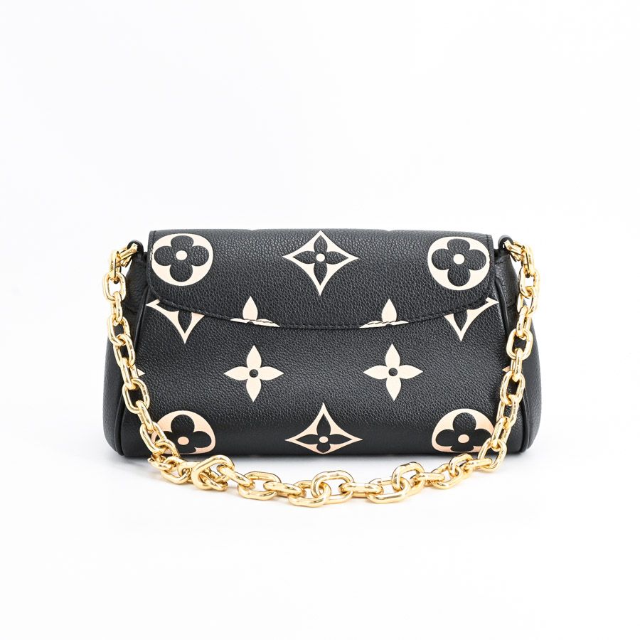Louis Vuitton Shoulder Bag Favorite — view 3