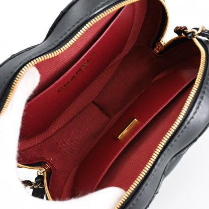 Chanel Shoulder Bag Heart — view 4