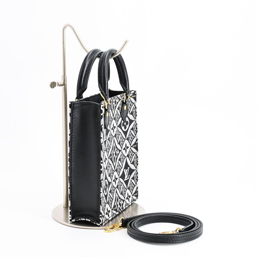 Louis Vuitton Shoulder Bag Petite Sac Plat — view 2