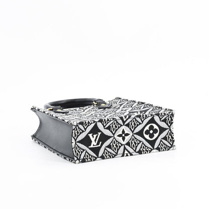Louis Vuitton Shoulder Bag Petite Sac Plat — view 5