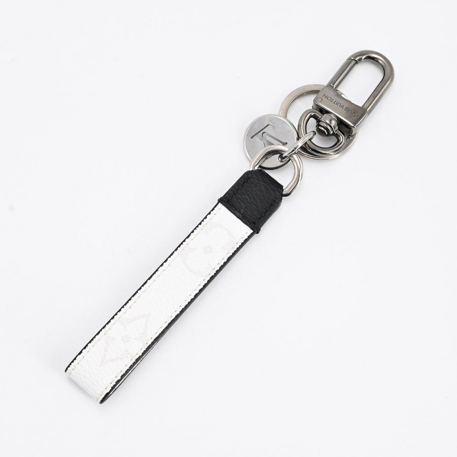 Louis Vuitton Key Holder Dragonne — view 2