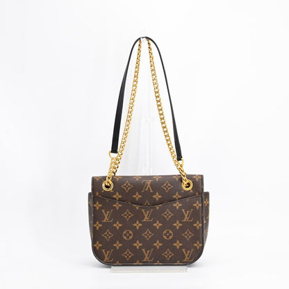 Louis Vuitton Shoulder Bag Passy — view 3