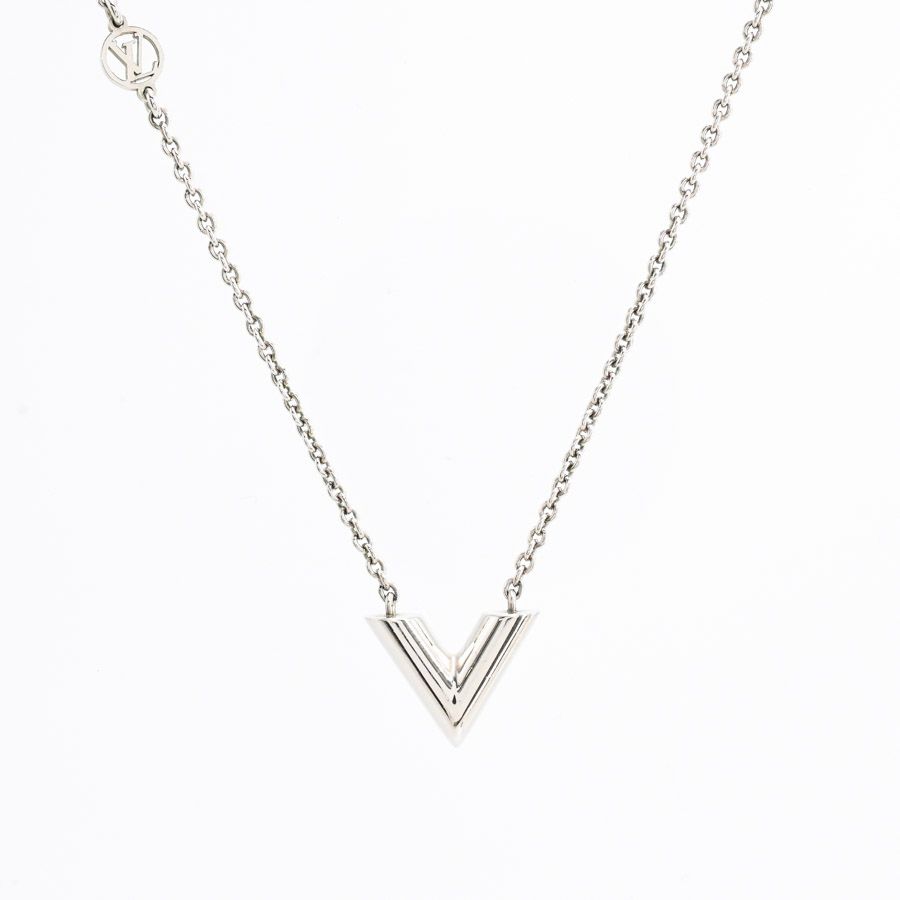 Louis Vuitton Necklace Essential — view 3