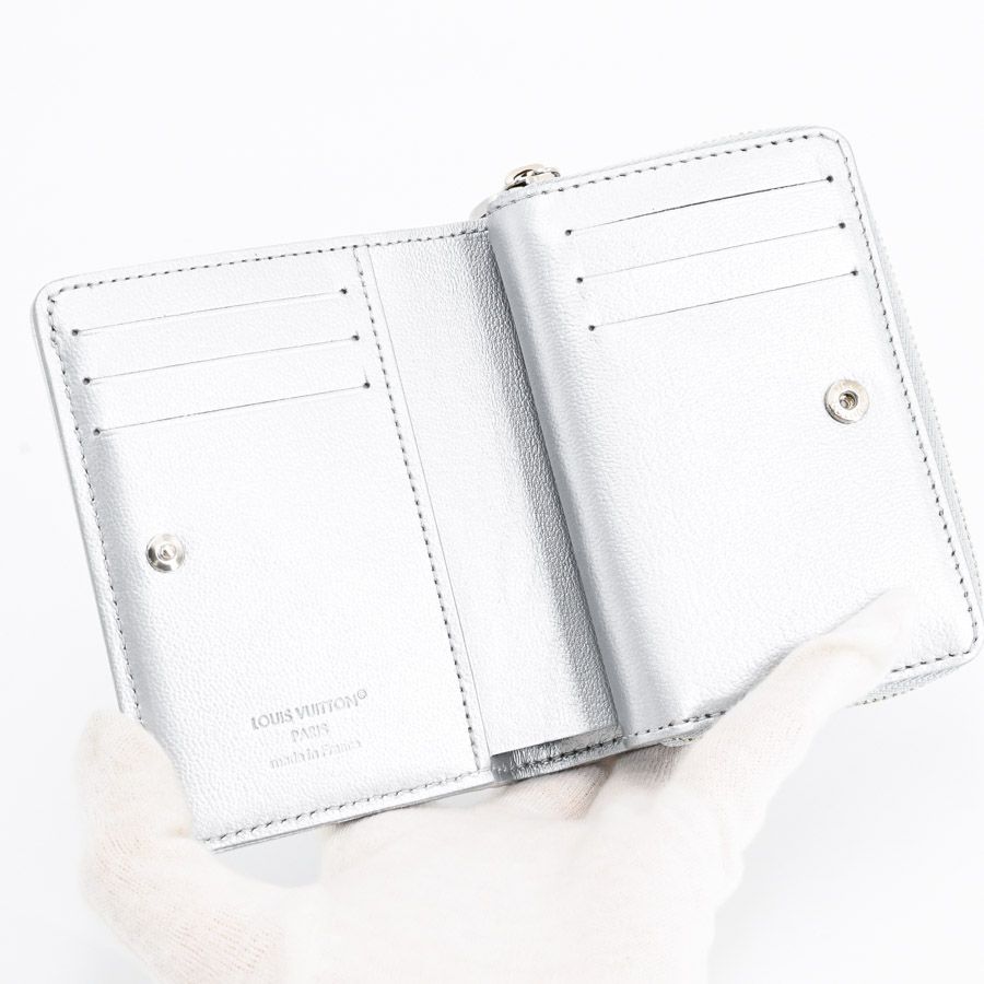 Louis Vuitton Compact Wallet Portefeuille — view 4