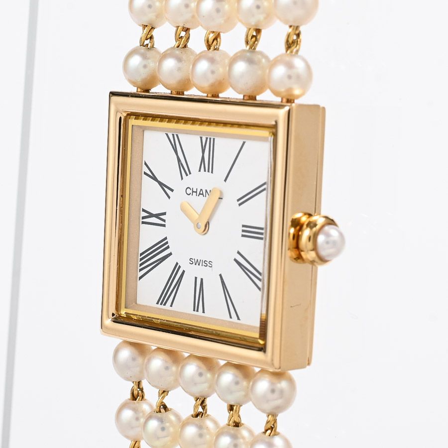 Chanel Watch Mademoiselle Gold — view 2