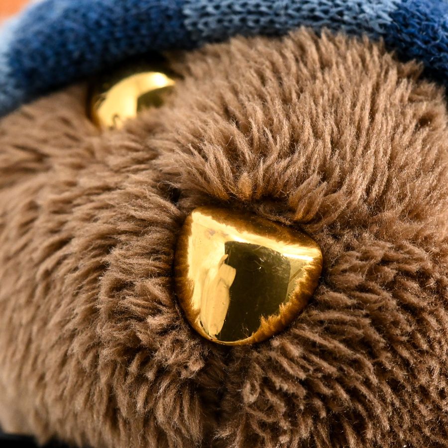 Louis Vuitton Charm LV Bear Keychain — view 6