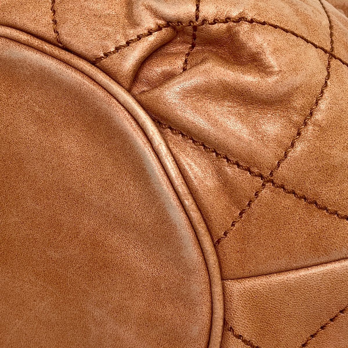 Chanel Wild Stitch Shoulder Bag CC Logo Leather Pale Orange — view 3