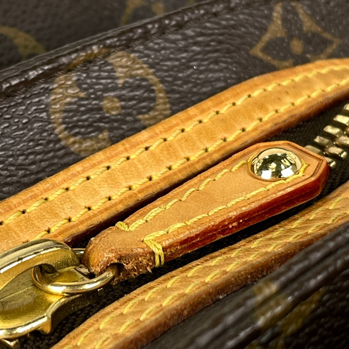 Louis Vuitton Rivet Shoulder Bag Monogram Brown — view 9