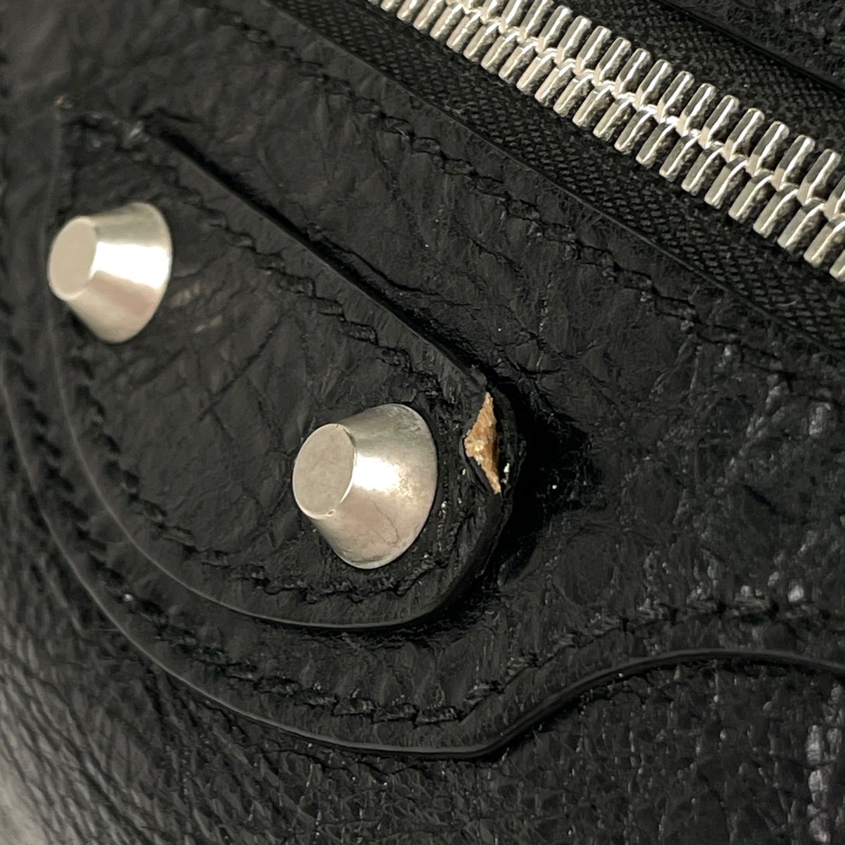 Balenciaga Classic Neolift Belt Bag Leather Black — view 5